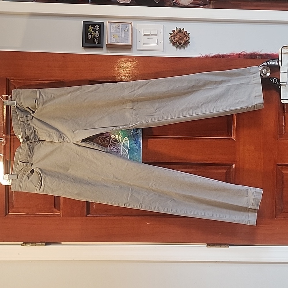 Slim fit men's chinos by Calvin Klein